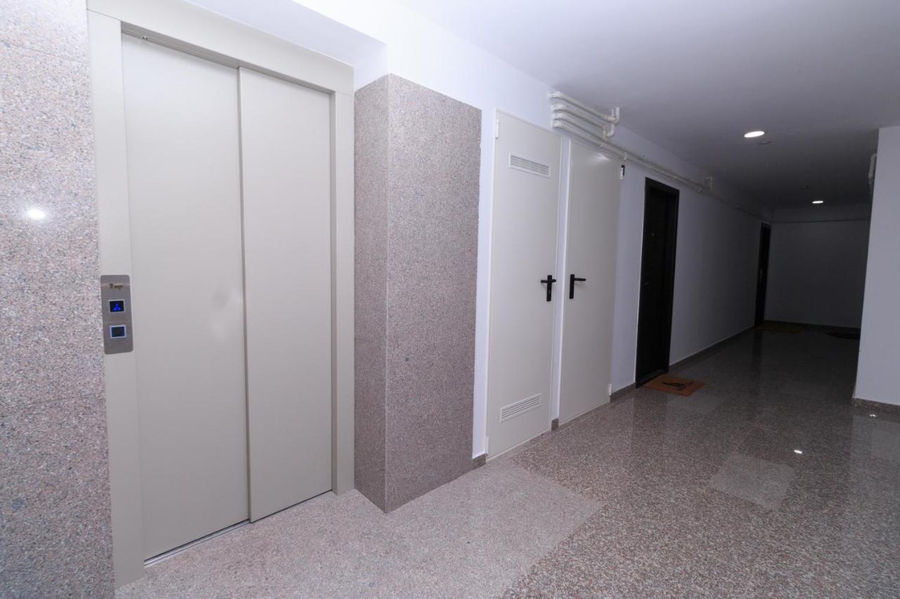 Best View Ap With Parking And 2 Bathrooms Sinaia Exterior photo